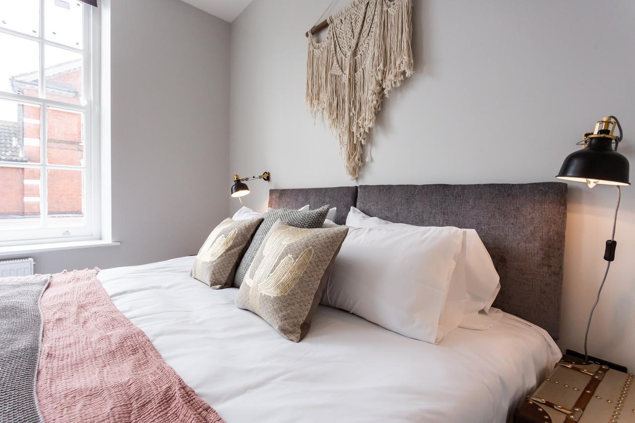 Californication - 2 Bed Apartment Саутенд-он-Си Экстерьер фото